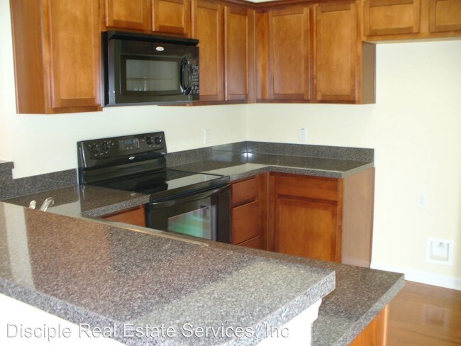 Foto del edificio - 3 br, 2.5 bath House - 1045 Canyon Oak Loop