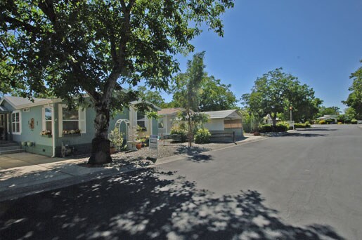 Building Photo - 6763 Collier Ave