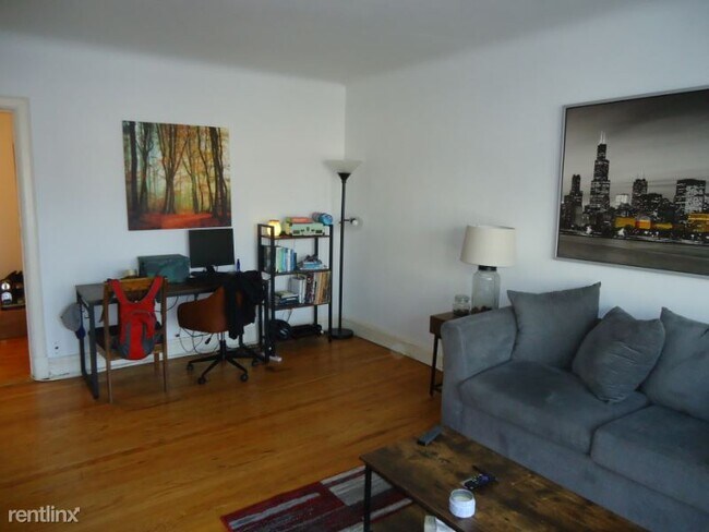 Building Photo - 1 br, 1 bath Condo - W. Pratt