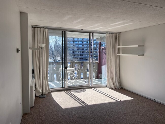 Foto del edificio - 200 Swanton St