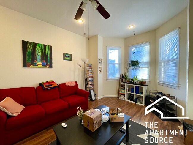 Foto del edificio - 1921 N Francisco Ave