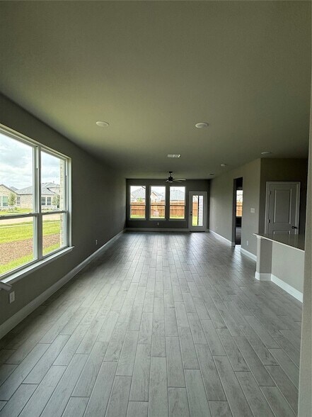 Foto del edificio - 804 Sicily Blvd