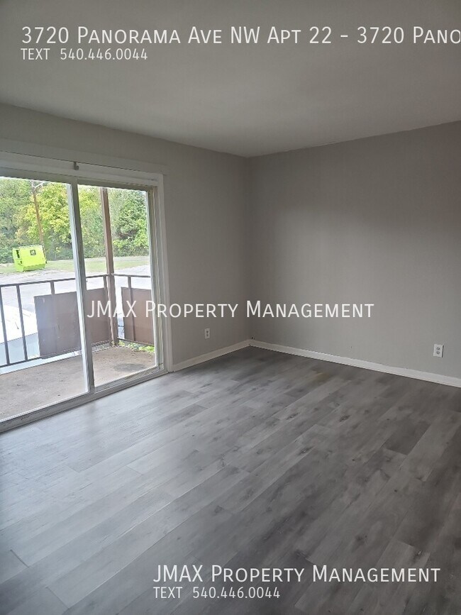 Foto del edificio - This property has a no security deposit op...