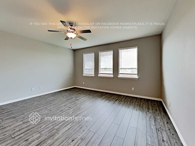 Foto del edificio - 656 Ridgeback Trail