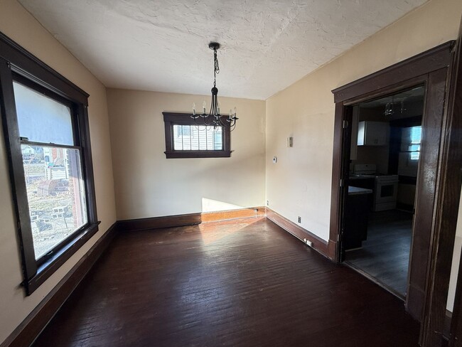 Building Photo - Very large 4 bedroom home for rent - Canton NW