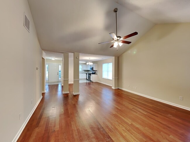 Foto del edificio - Great 3 Bed Home located in Lawrenceville!