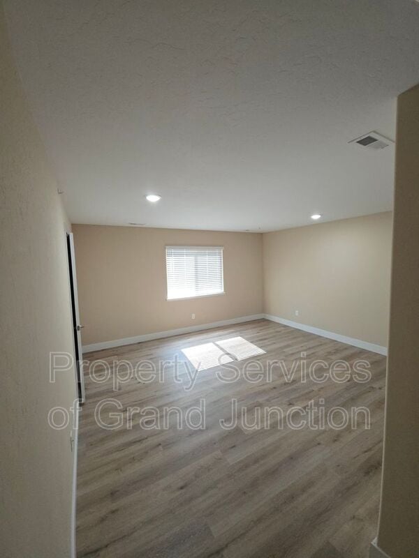Foto del edificio - 1645 N 7th St