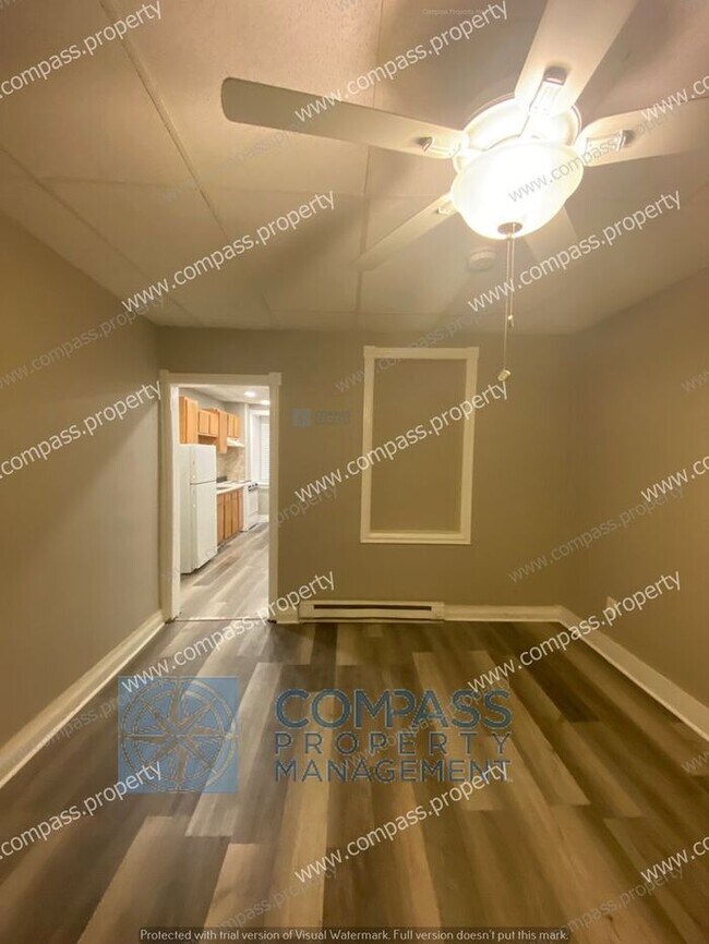 Building Photo - $995.00 - 1 Bedroom, 1 Bathroom Apartment