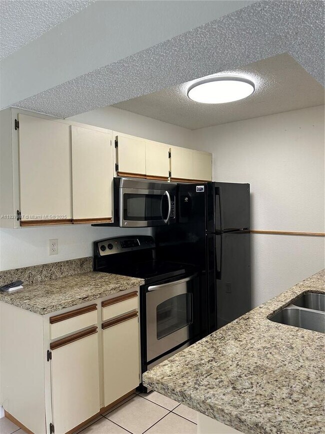 Foto del edificio - 15551 SW 104th Terrace