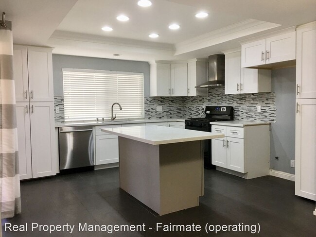Foto del edificio - 4 br, 2 bath House - 1105 Sandy Hooks St.