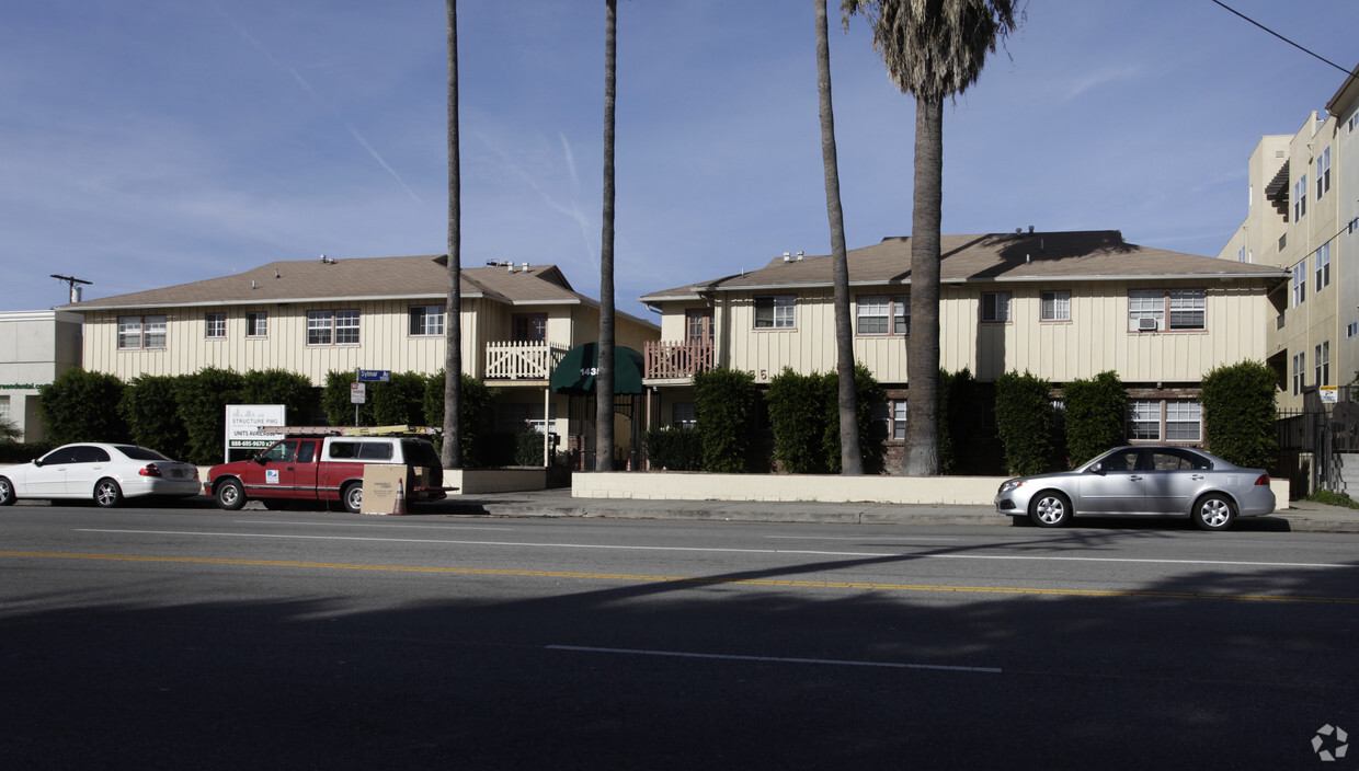 Burbank Blvd. - Burbank Boulevard