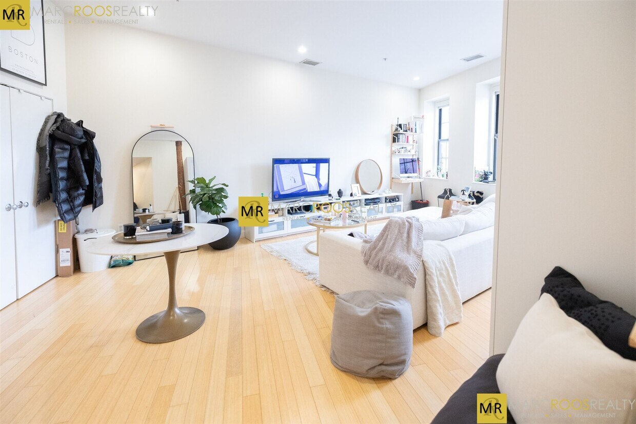 Foto principal - 450 Harrison Ave