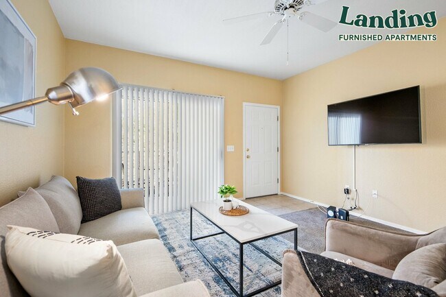 Foto del edificio - 550 N Harrison Rd