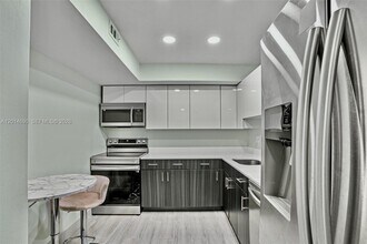 Building Photo - 501 Three Islands Boulevard