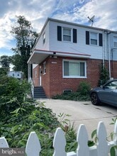 Building Photo - 12040 Valleywood Dr