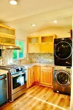 Building Photo - 736 Mar Vista Dr Building Photo - 736 Mar Vista Dr