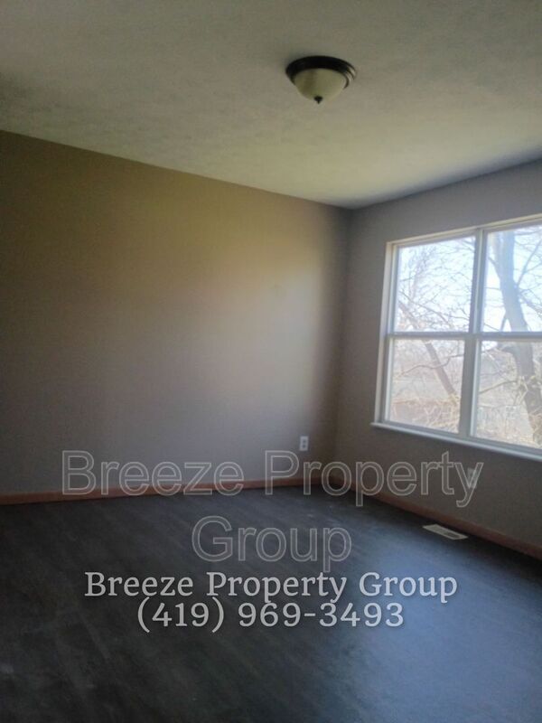 Foto del edificio - 326 Wirt St