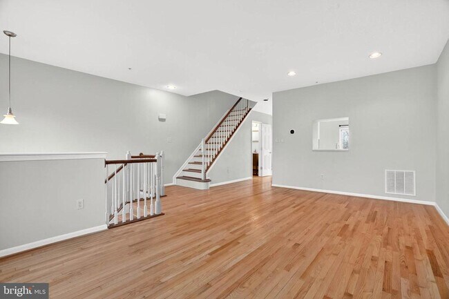 Foto del edificio - 7207 Solar Walk