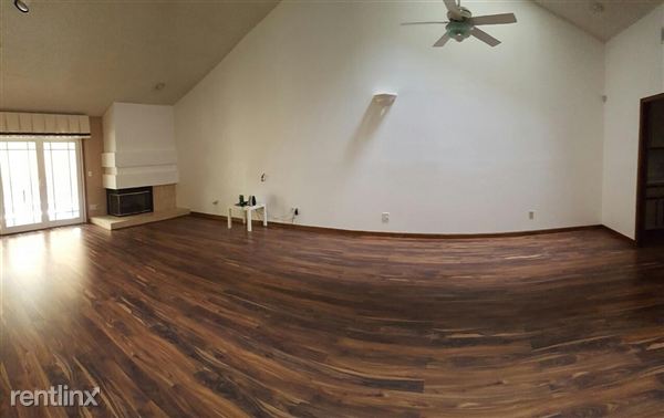 Fotografía del edificio - 1174 Cedar Tree Way