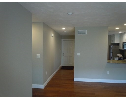 Foto del edificio - 402 Park Pl