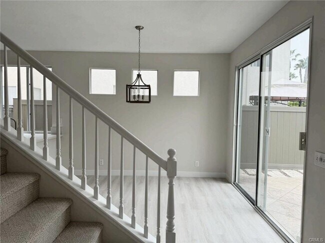 Foto del edificio - 2 Allaire Way, Aliso Viejo, CA 92656 - 3 B...