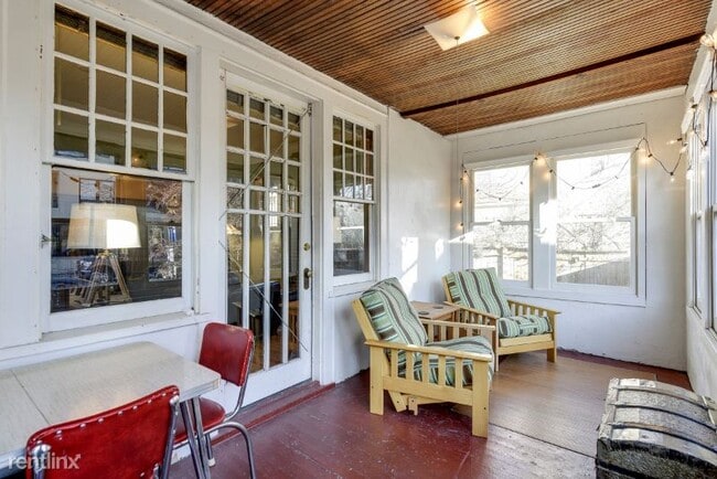 Building Photo - 3 br, 1 bath House - 1610 Lagoon Avenue