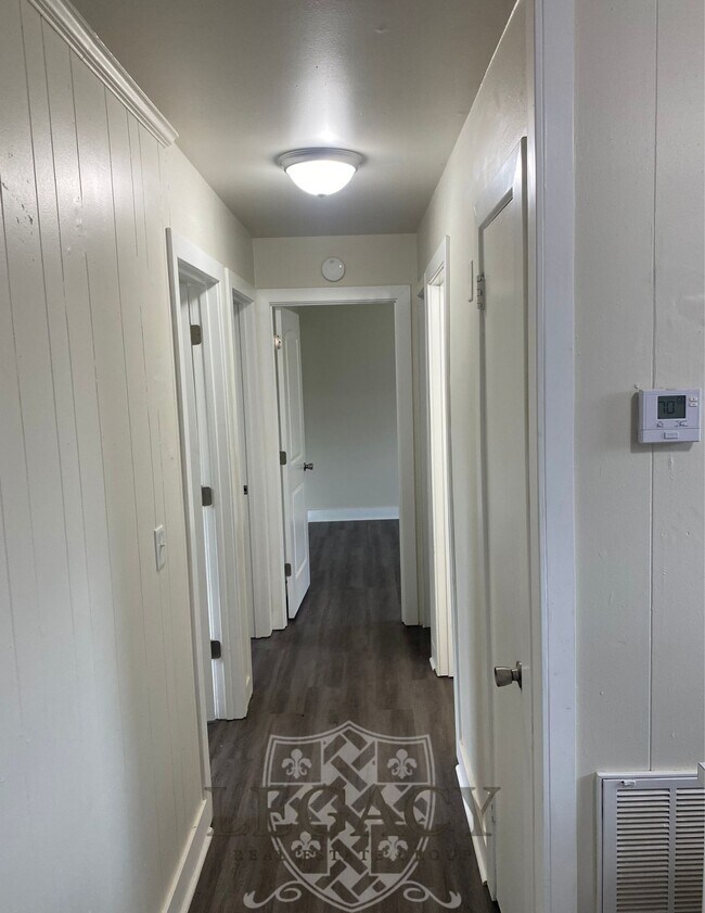 Foto del edificio - 7104 White Oak Dr