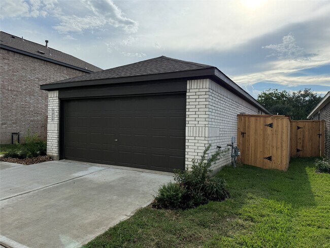 Foto del edificio - 9019 Rose Pelican Ln