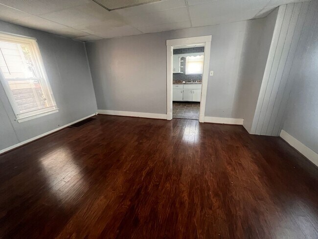 Foto del edificio - Monessen - 2 bed 1 bath - cozy home for rent