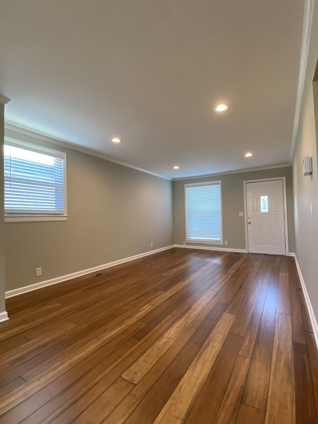 Foto del edificio - Coming Soon!     Cleveland Park Beauty