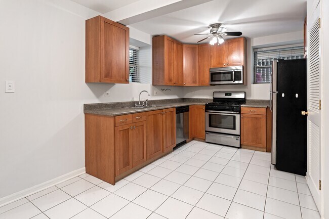 Foto del edificio - 6252 N Magnolia Ave