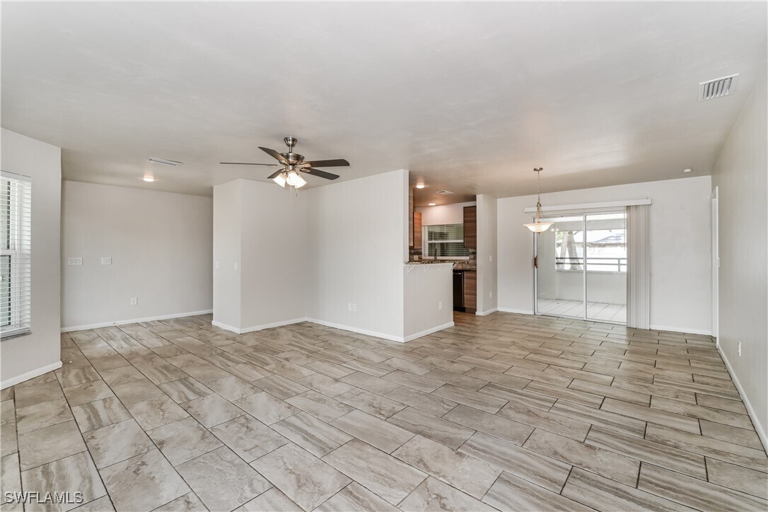 Foto principal - 3428 SE 8th Pl
