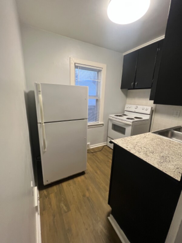 303 courtland Unit 1, Dowagiac, MI 49047 Room for Rent in Dowagiac