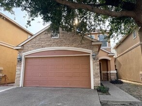 Building Photo - 9310 Albany Dr