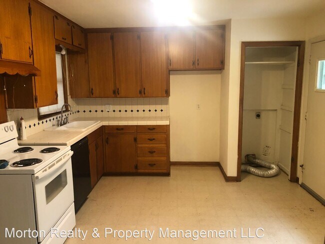 Building Photo - 3 br, 1.5 bath House - 2816 Westfield Ave.