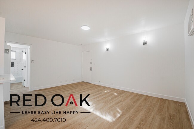 Foto del edificio - 6315 Cherry Ave