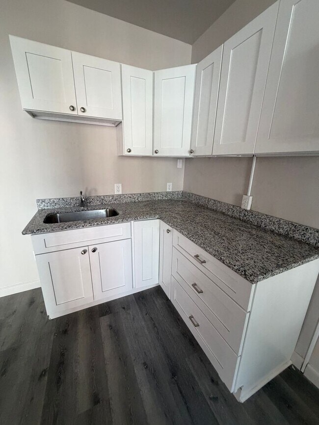 Foto del edificio - 420 W King St