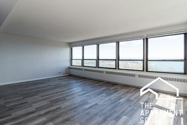 Foto del edificio - 4181 N Marine Dr