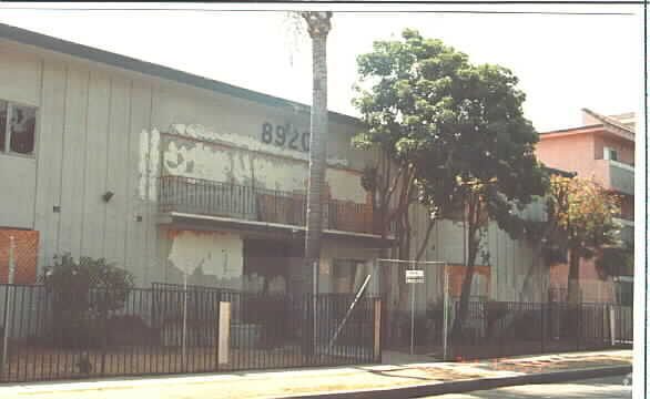 Building Photo - Orozco Villas