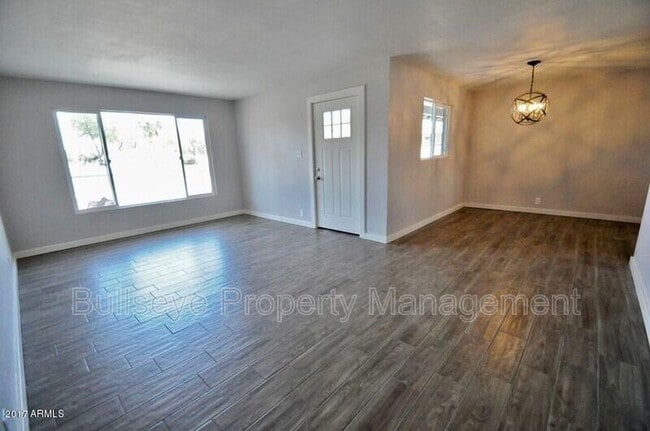 Foto del edificio - 3920 E Yale St