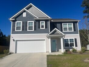 Building Photo - 514 Tawny Eagle Court NE