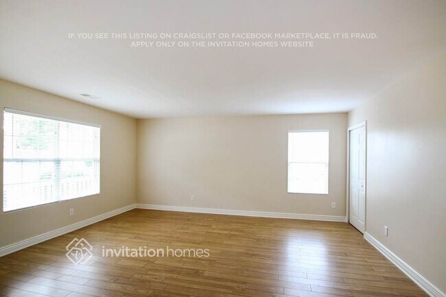 Foto del edificio - 9316 Swallowtail Ln