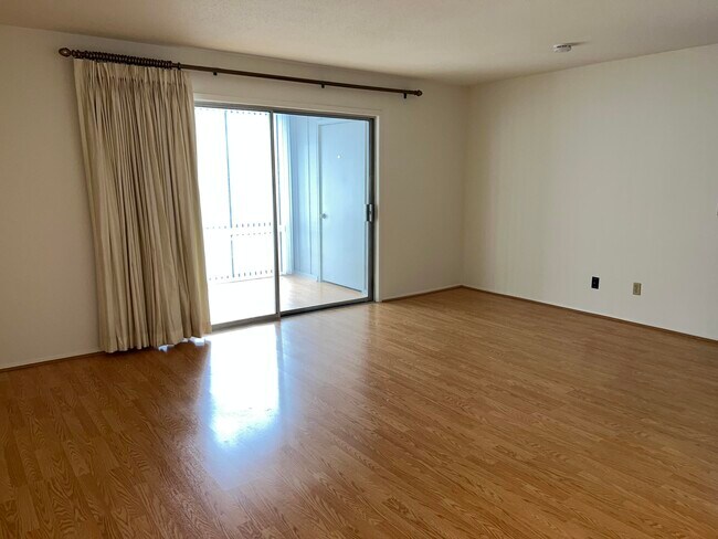 Foto del edificio - 327 Laurens St SW