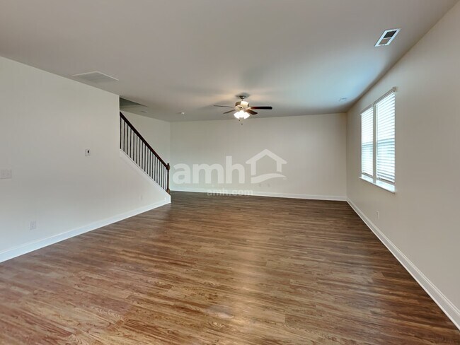 Foto del edificio - 4901 Wilcrest Ct