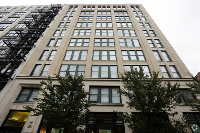 Tailor Lofts Apartments - Chicago, IL | Apartments.com