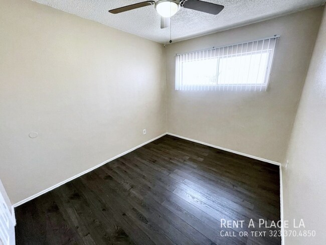 Foto del edificio - 3829 Wall St