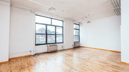 Primary Photo - 9 White St