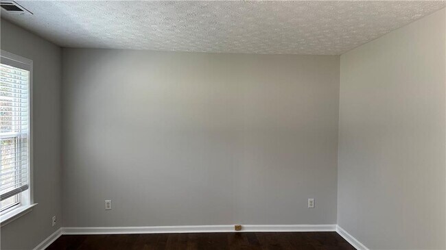 Foto del edificio - 1830 Westwind Dr