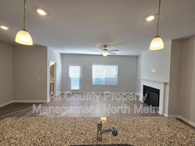 Foto del edificio - 438 Lanier Cir