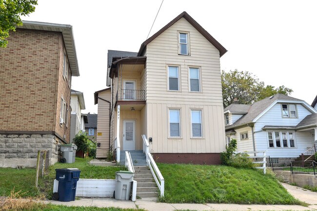 Foto del edificio - 3407 W Pierce St